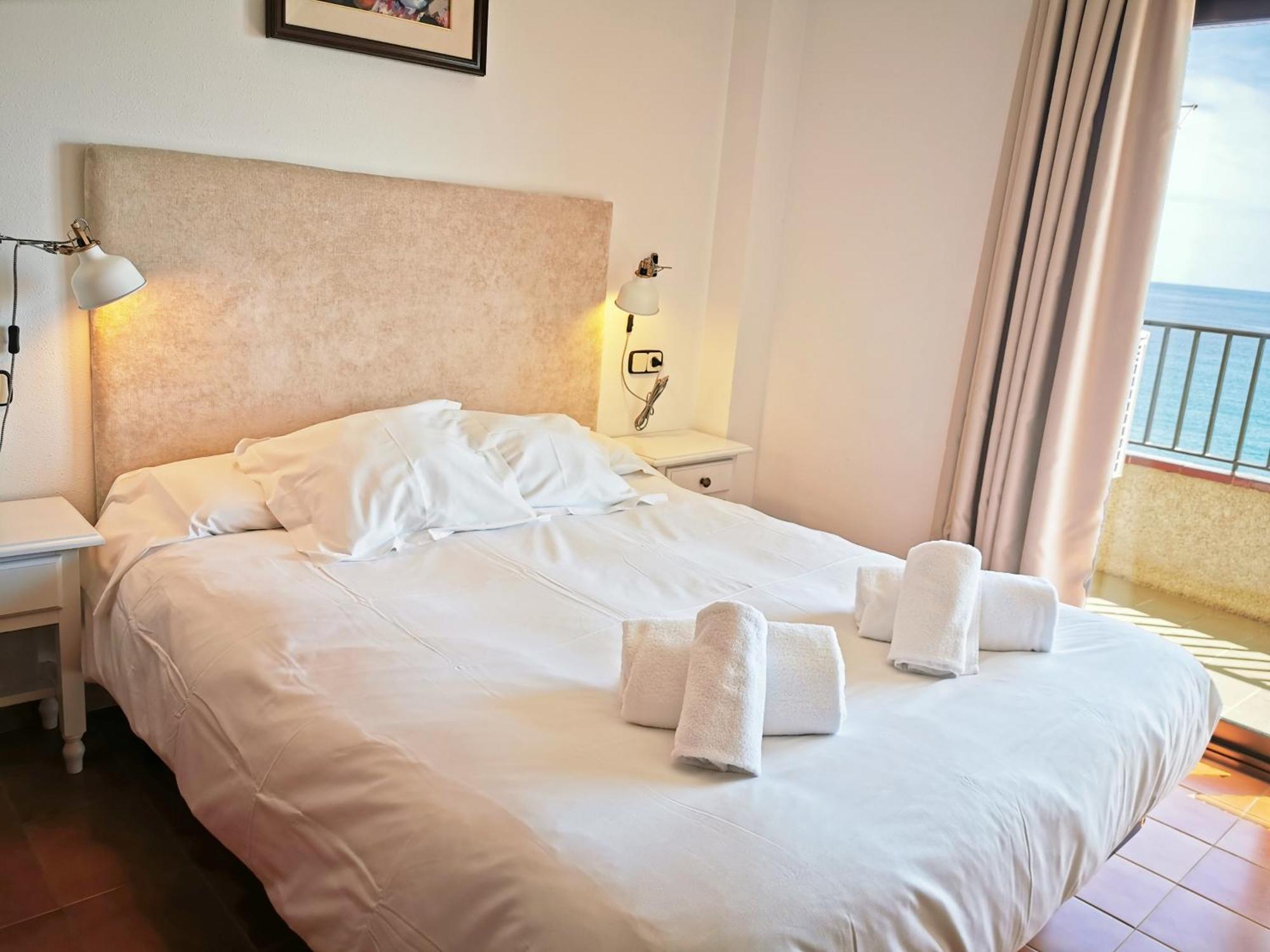 Apartaments Primera Linea Torre Valentina Sant Antoni De Calonge Ruang foto