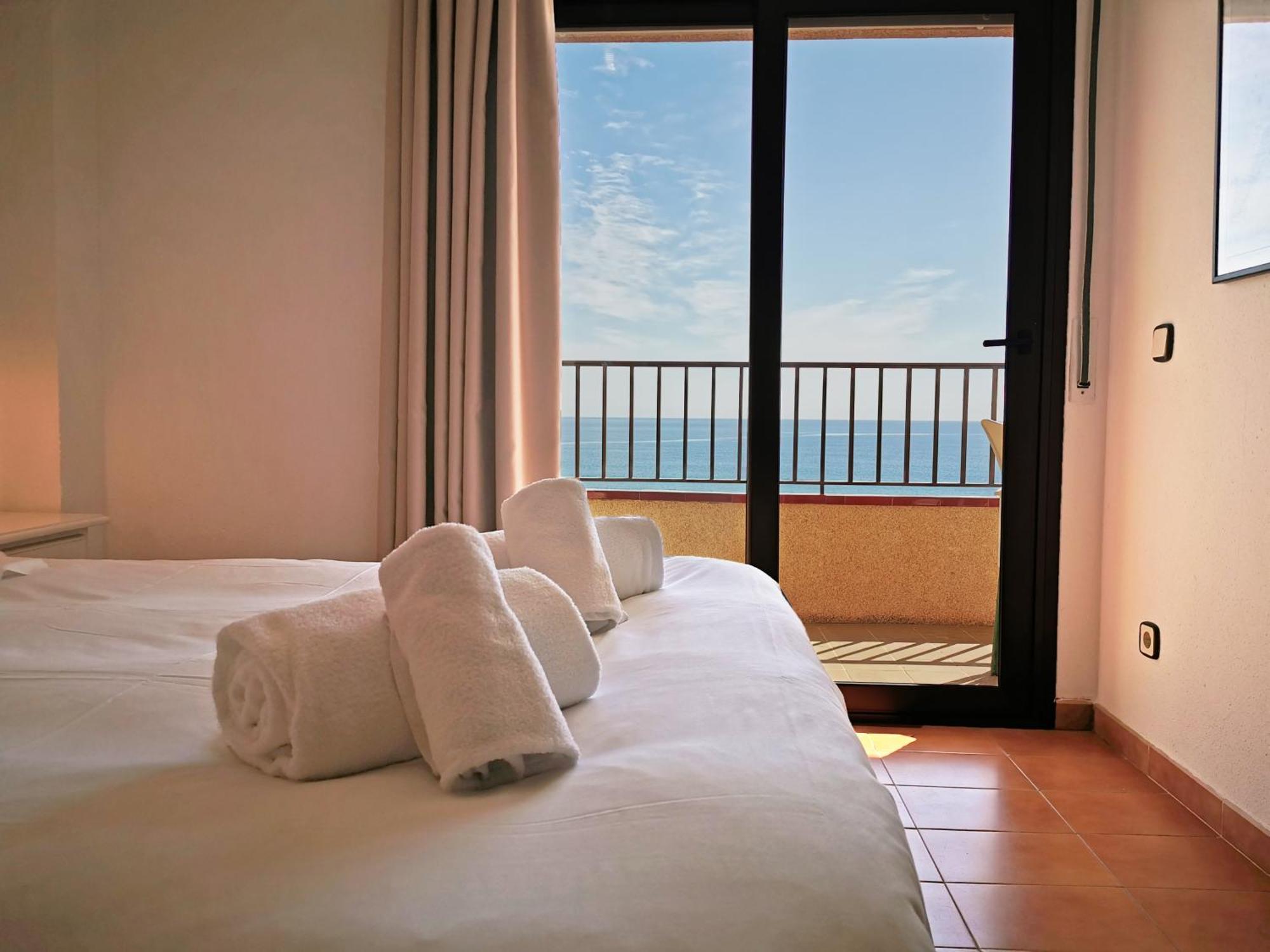 Apartaments Primera Linea Torre Valentina Sant Antoni De Calonge Ruang foto