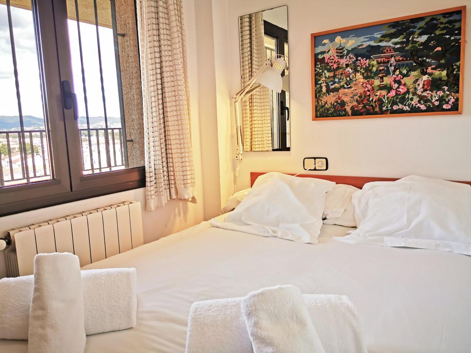Apartaments Primera Linea Torre Valentina Sant Antoni De Calonge Ruang foto
